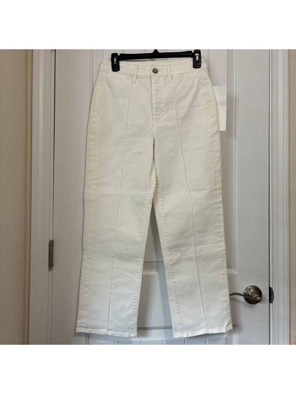 Unpublished Jean Company Sample High Rise Jeans In White 28” X 26” Rise Is  11”
